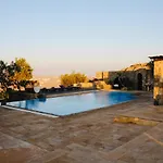 Dreamy Boho 5bed With Pool And Ocean View Villa